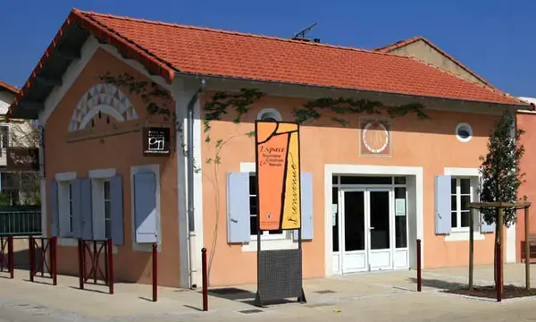 Carport Solaire 84 Installateur carport solaire Cheval-Blanc